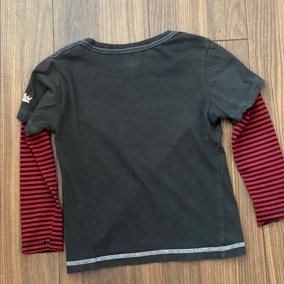 Kingsley’s Long Sleeve Tees - Picture 7 of 11